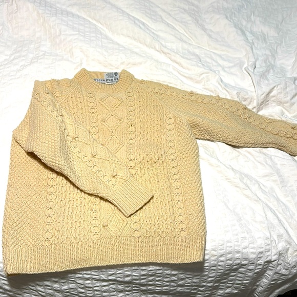 1970’s Vintage BURBERRYS 100% pure new wool. Fisherman’s sweater great condition - Picture 1 of 6